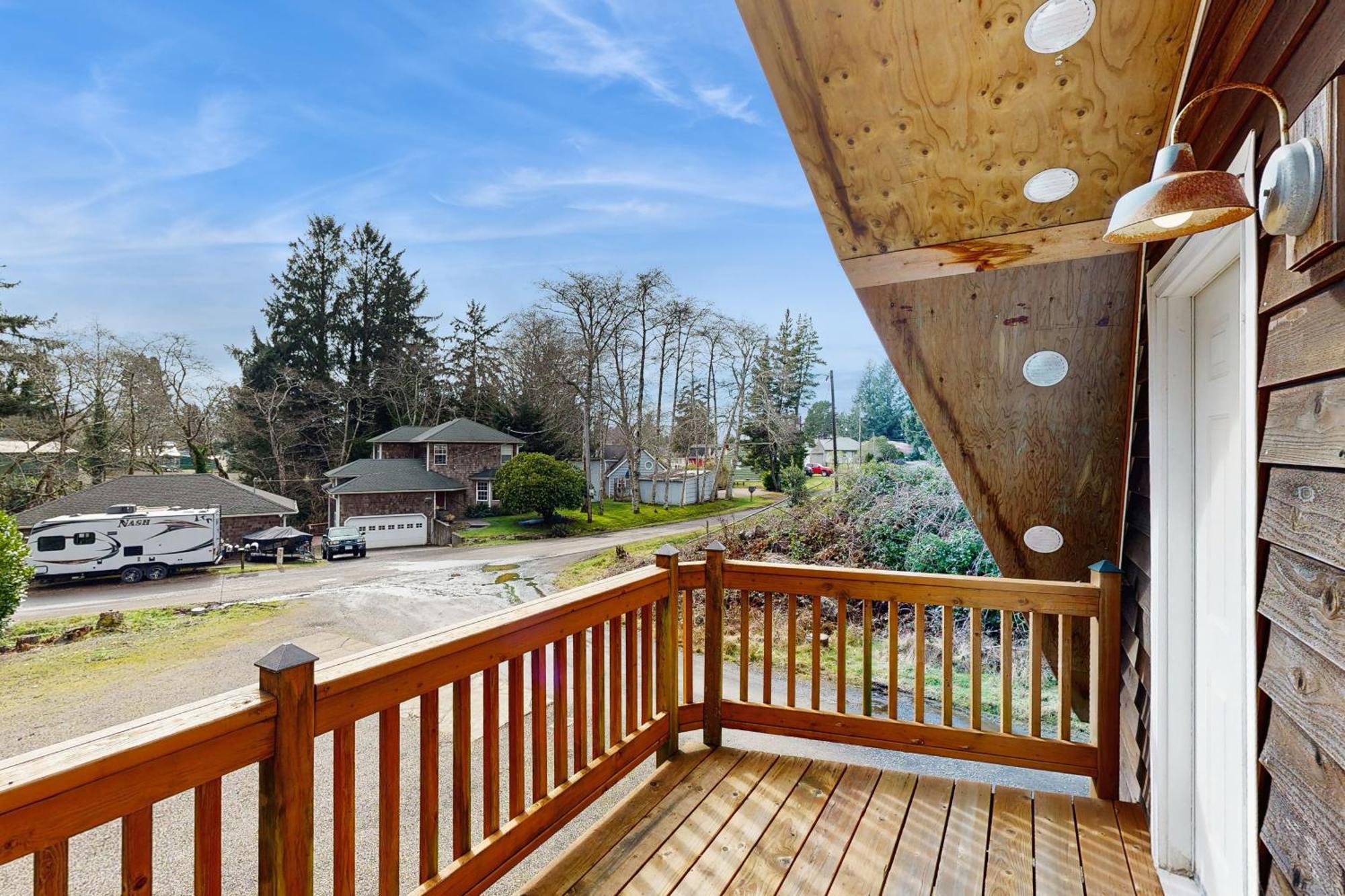 The Beach Barn Netarts Exterior photo